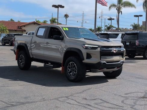 Used 2023 Chevrolet Colorado ZR2 w/ ZR2 Convenience Package III AWD/4WD image 2