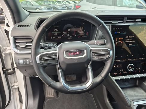Used 2025 GMC Terrain Elevation AWD/4WD image 22