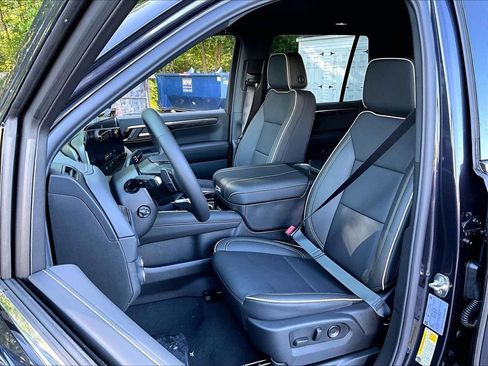 New 2026 Chevrolet Tahoe Premier w/ Sun And Tow Package AWD/4WD image 11