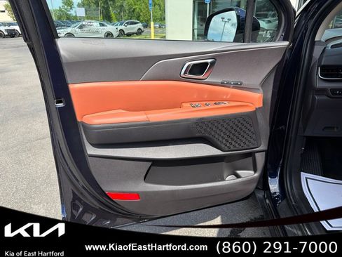 New 2026 Kia Carnival EX FWD image 27