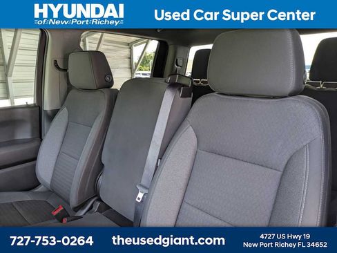 Used 2022 Chevrolet Silverado 1500 Custom Trail Boss AWD/4WD image 7