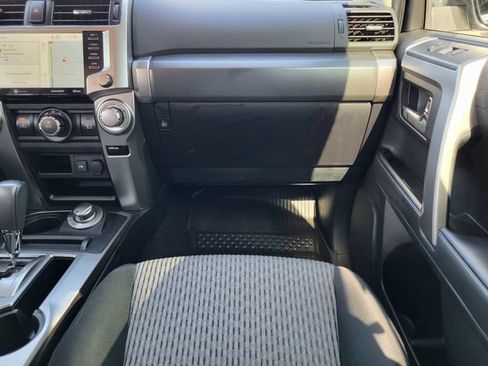 Used 2023 Toyota 4Runner SR5 AWD/4WD image 27