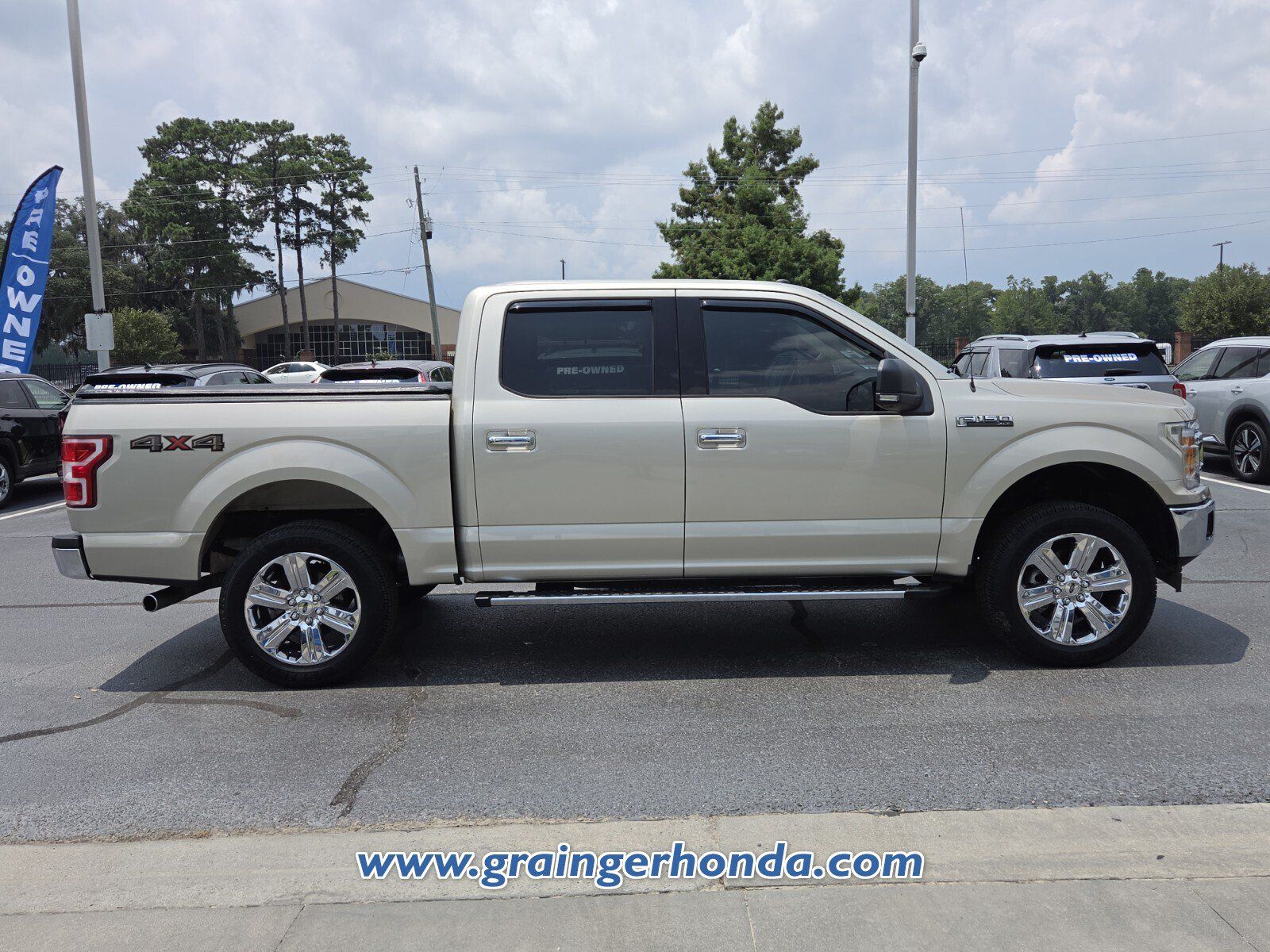 Used 2018 Ford F150 XLT w/ Equipment Group 302A Luxury AWD/4WD image 6