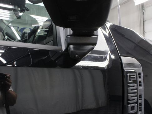 Used 2023 Ford F250 Lariat w/ Lariat Ultimate Package image 51