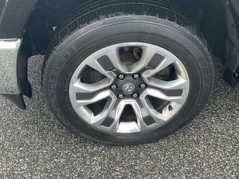 Used 2019 RAM 1500 Limited AWD/4WD image 14