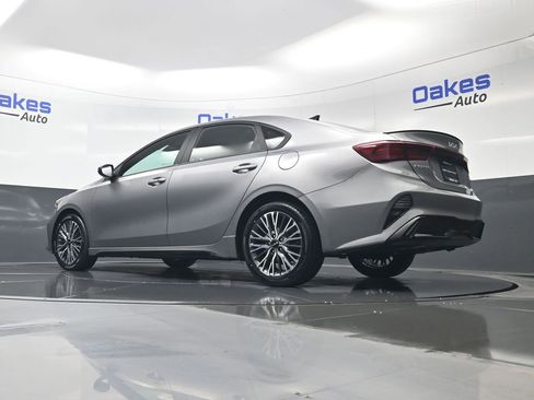 Certified 2024 Kia Forte GT-Line image 41