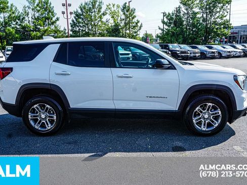 Used 2026 GMC Terrain Elevation AWD/4WD image 8