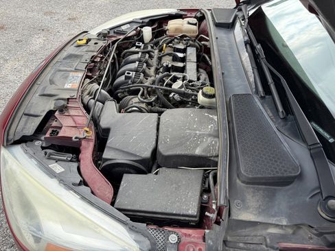 Used 2017 Ford Focus SE image 35