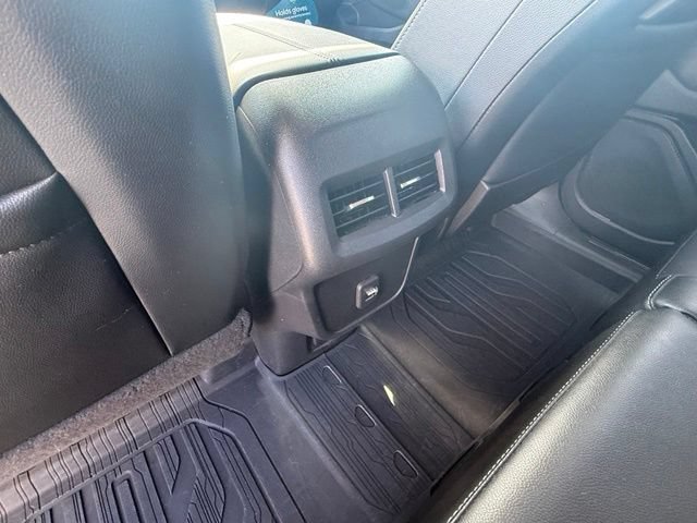 Certified 2023 GMC Terrain SLT w/ Tech Package AWD/4WD image 27