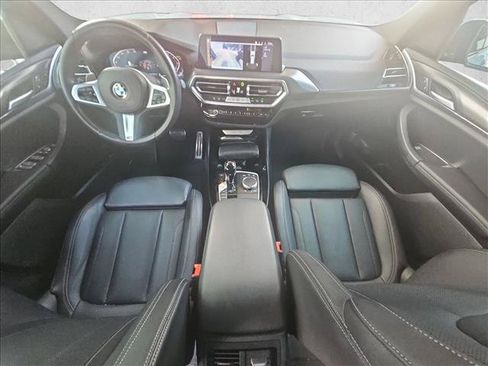 Used 2024 BMW X3 sDrive30i w/ M Sport Package RWD image 17