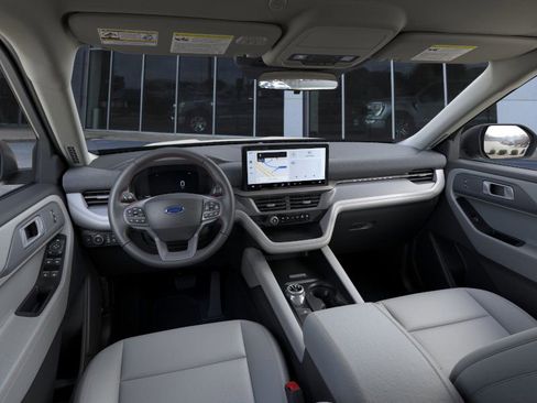 New 2025 Ford Explorer Active w/ Active Comfort Package image 9
