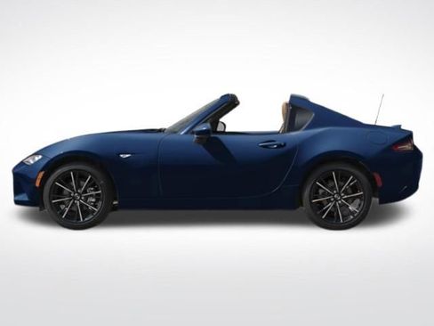 New 2026 MAZDA MX-5 Miata RF Grand Touring image 3