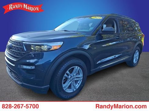 Used 2023 Ford Explorer XLT w/ Equipment Group 202A AWD/4WD image 1