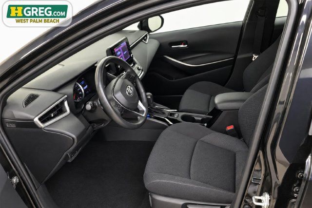 Used 2022 Toyota Corolla SE FWD image 7