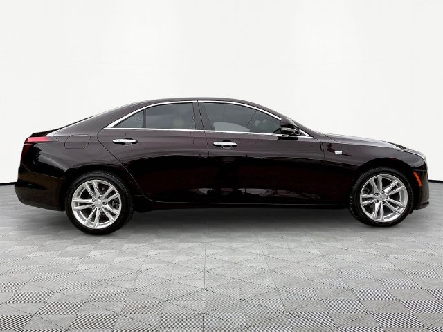 Used 2021 Cadillac CT4 Luxury w/ Sun And Sound Package RWD image 4