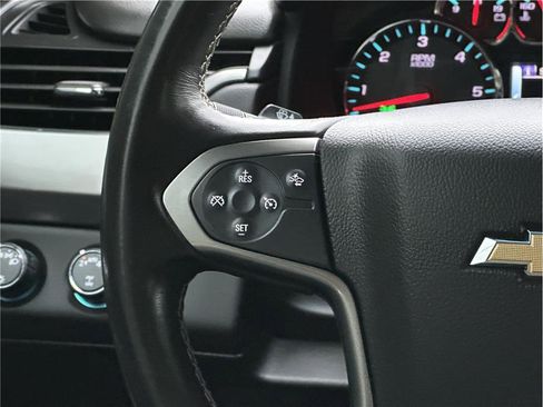 Used 2018 Chevrolet Tahoe LT image 19