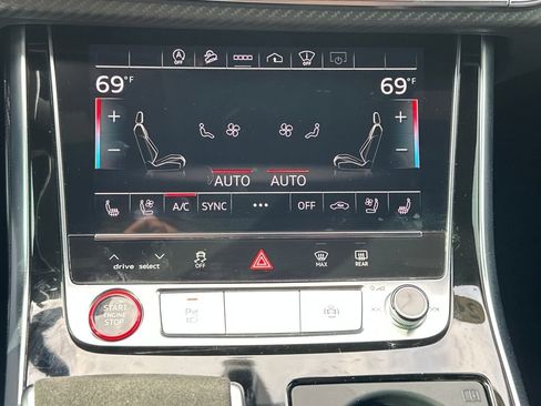 Used 2022 Audi RS Q8 w/ Carbon Optic Package image 8