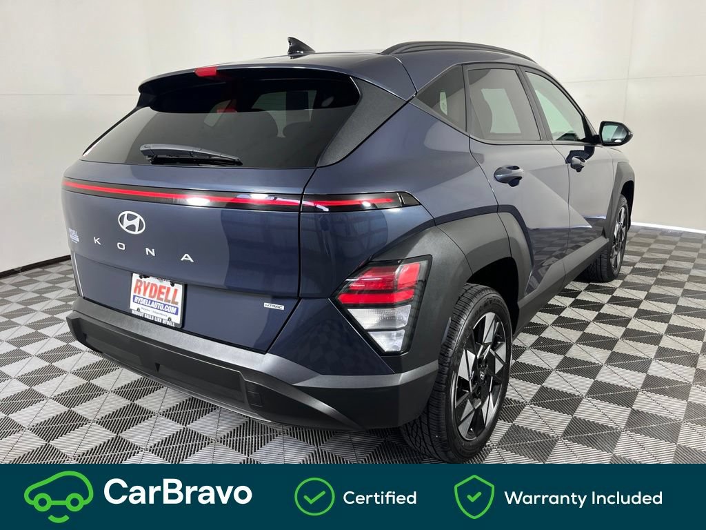 Used 2024 Hyundai Kona SEL AWD/4WD image 3