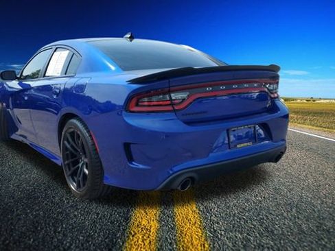 Used 2020 Dodge Charger Scat Pack w/ Dynamics Package RWD image 2