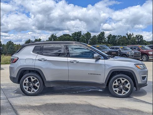 Used 2021 Jeep Compass Limited w/ Sun and Sound Group AWD/4WD image 6