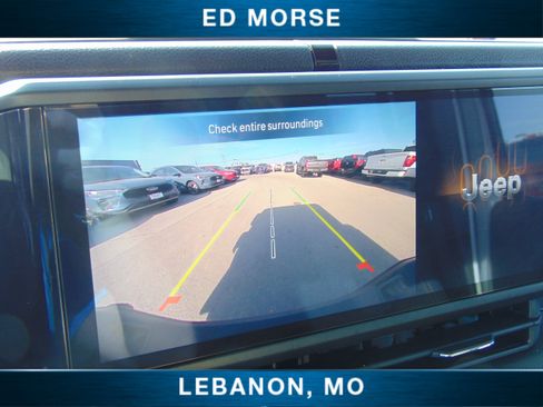 Used 2025 Jeep Gladiator Sport image 26