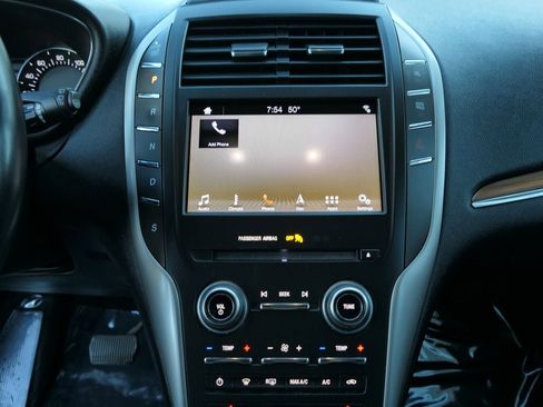 Used 2018 Lincoln MKC Select w/ Select Plus Package image 22