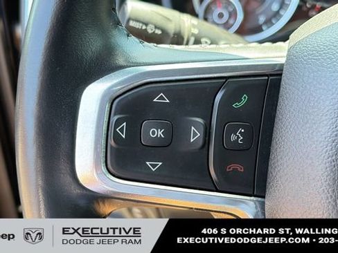Used 2023 RAM 1500 Laramie AWD/4WD image 12