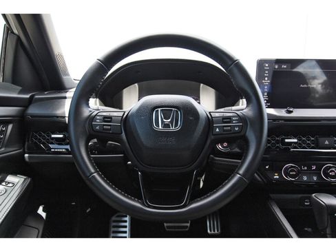Used 2025 Honda Accord Sport image 13