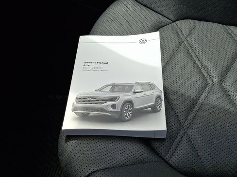 Used 2026 Volkswagen Atlas SE AWD/4WD image 24