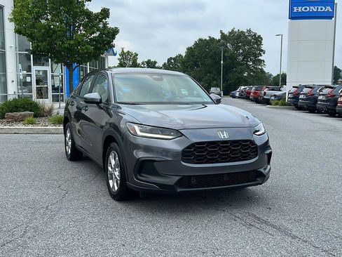 Used 2024 Honda HR-V LX image 1