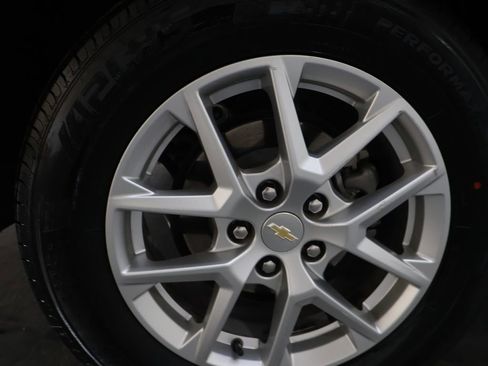 Used 2023 Chevrolet Equinox LT image 30