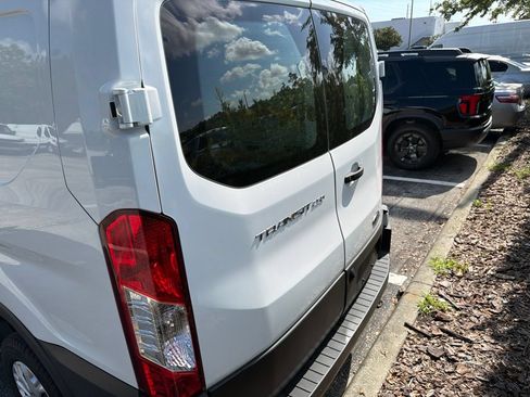 Used 2025 Ford Transit 250 Low Roof w/ Exterior Upgrade Package RWD image 17