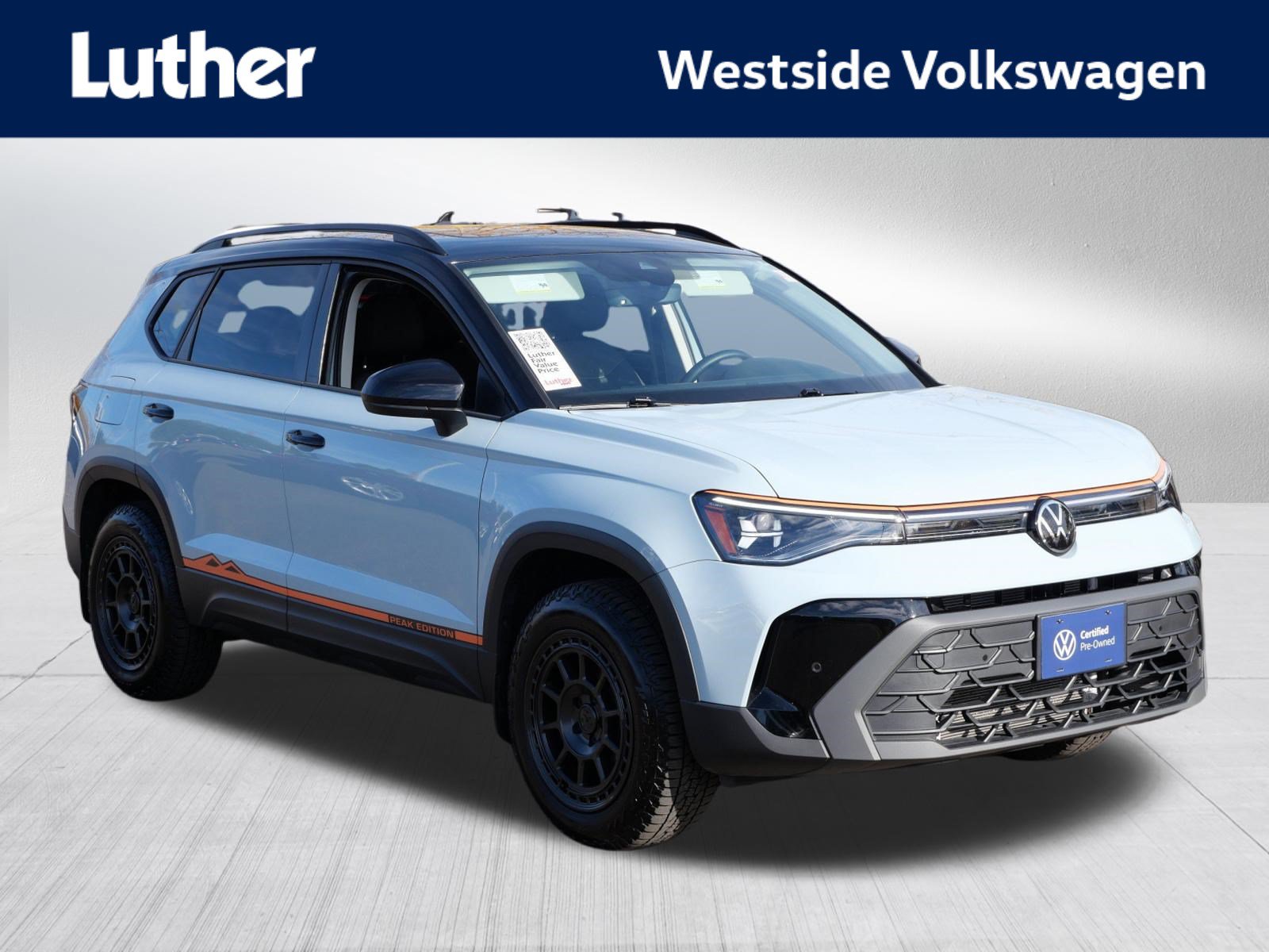 Certified 2025 Volkswagen Taos SE AWD/4WD image 1
