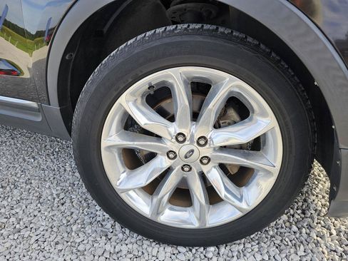 Used 2013 Ford Explorer XLT FWD image 87