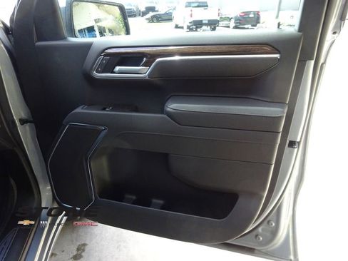 New 2026 GMC Sierra 1500 SLE image 30