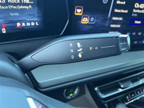 Certified 2026 Chevrolet Traverse LT w/ Driver Confidence Package AWD/4WD image 33