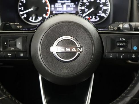 Used 2023 Nissan Rogue SL w/ SL Premium Package FWD image 31