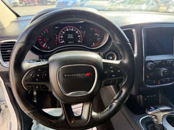 Used 2018 Dodge Durango SXT w/ 3rd Row Seating Group RWD image 11