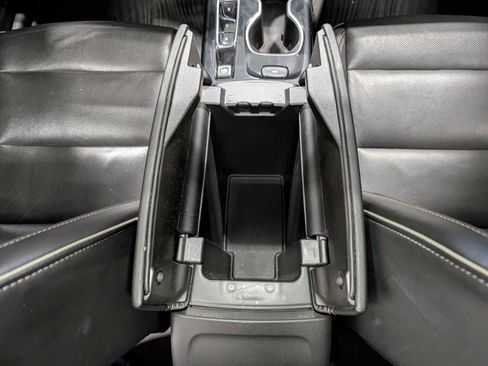 Used 2021 Buick Envision Essence w/ Technology Package I image 22