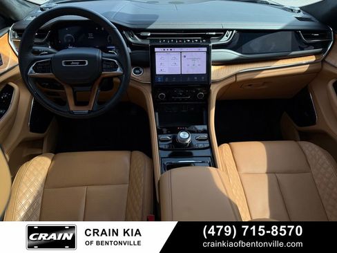 Used 2023 Jeep Grand Cherokee L Summit image 30