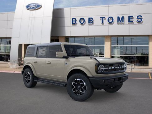 New 2025 Ford Bronco Outer Banks image 10