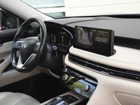 Used 2023 INFINITI QX60 Sensory w/ Vision Package FWD image 32