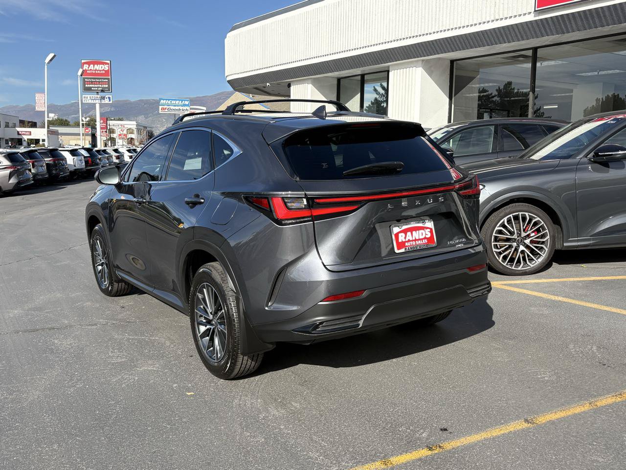 Used 2025 Lexus NX 350h AWD w/ Accessory Package (K3) image 5