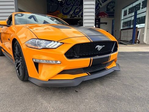 Used 2018 Ford Mustang GT Premium image 4