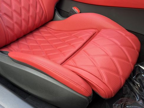 Used 2024 Mercedes-Benz SL 63 AMG S e Performance 4MATIC w/ Manufactur Interior Package image 41