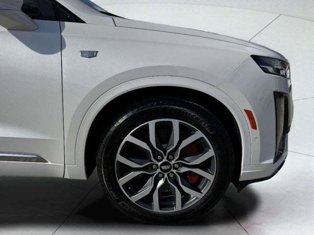 Used 2024 Cadillac XT6 Sport w/ Technology Package AWD/4WD image 52