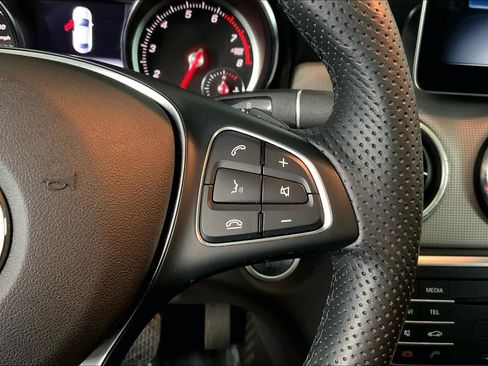 Used 2019 Mercedes-Benz CLA 250 4MATIC image 25