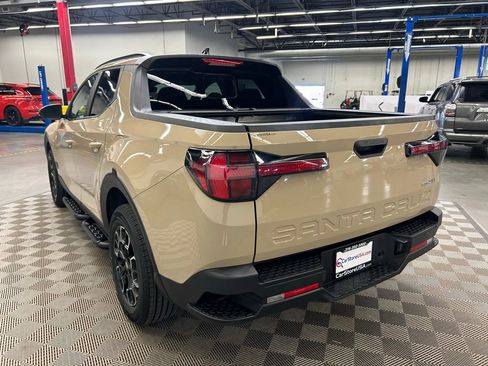 Used 2023 Hyundai Santa Cruz SEL Premium AWD/4WD image 4