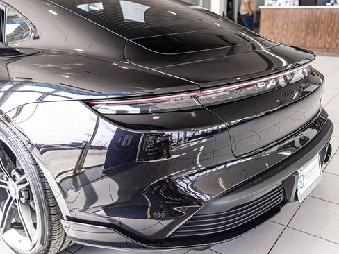 Used 2020 Porsche Taycan Turbo image 16
