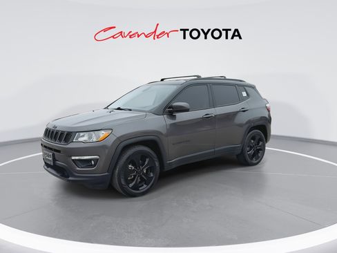 Used 2019 Jeep Compass Altitude image 4